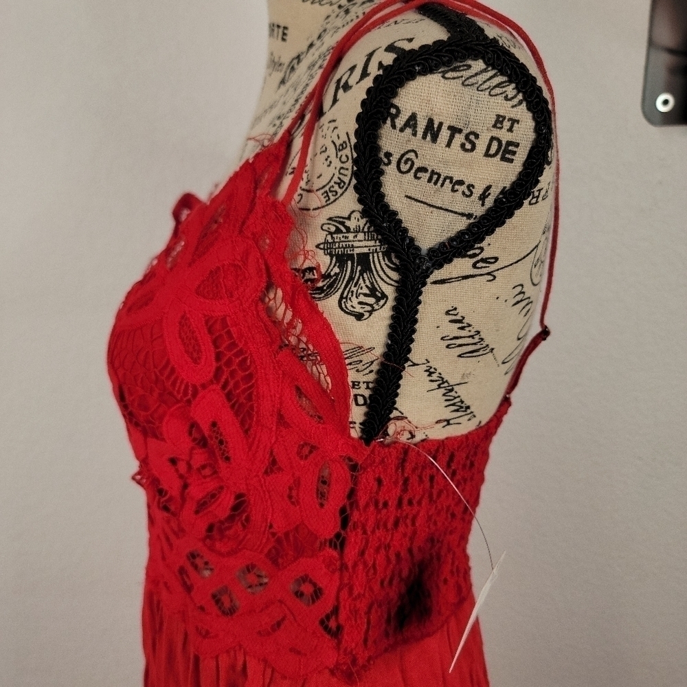 Free People Dres XS Adella Maxi Slip Boho Crochet Lace Red Summer Cottage NEW - Picture 4 of 8